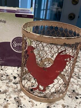 Scentsy Metal Warmer/Burner Wrap COOP Chicken Wire Farmhouse